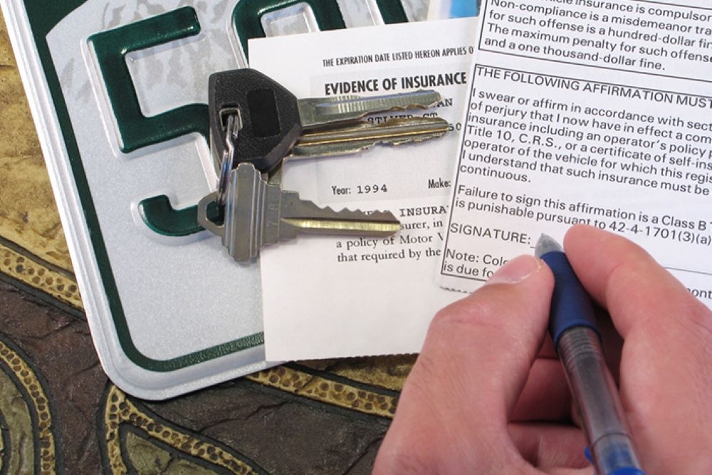 Understanding the Difference Between Car Title and Registration